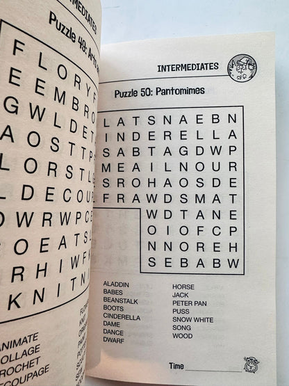 Christmas Wordsearches for Kids (Pack of 30)